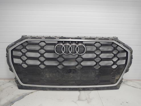 Фотография Решетка радиатора, Audi (Ауди)-Q5 (FY) (17-)