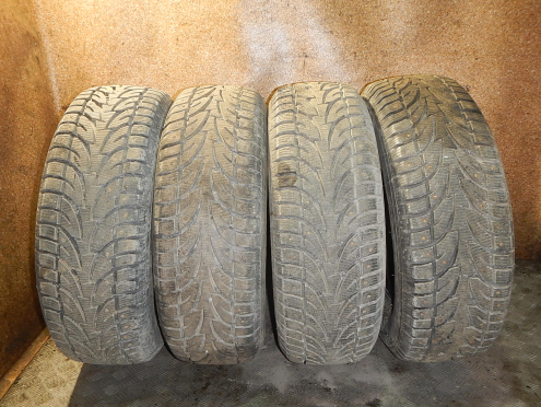 Комплект шин зимних, R16 245\70 (Roadstone, Winguard WinSpike)