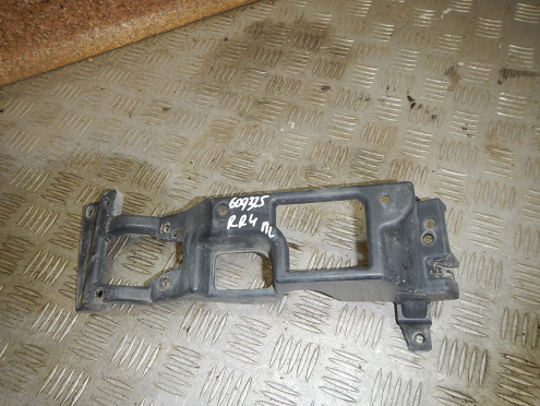 Кронштейн фары противотуманной левой, Land Rover (Ленд Ровер)-RANGE  IV (13-)