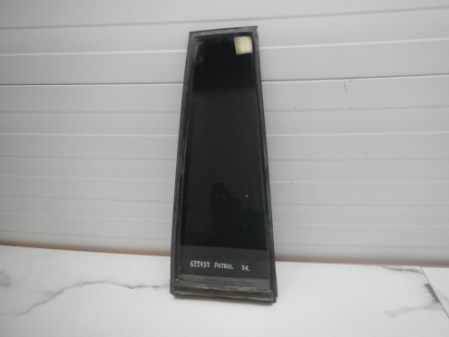 Фотография Стекло двери задней правой (форточка), Nissan (Ниссан)-PATROL (Y62) (10-)