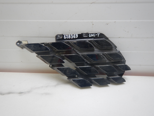 Фотография Накладка на решетку радиатора, Changan (Чанган)-UNI-T (20-)