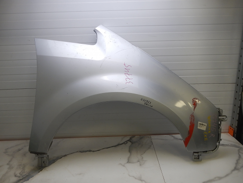 Фотография Крыло переднее правое, Mitsubishi (Митсубиси)-DELIKA (94-06)