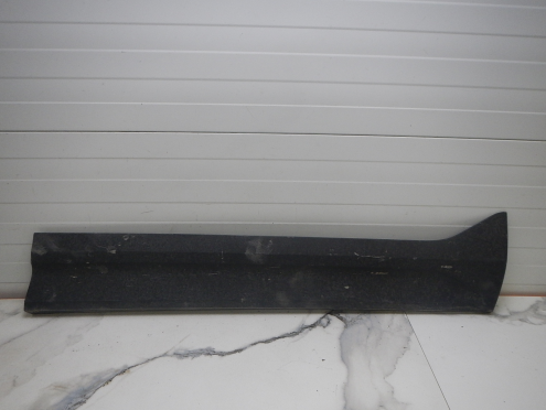 Фотография Молдинг двери передней правой, Volvo (Вольво)-XC40 (17-)