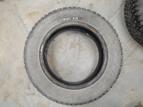 Фотография Шина зимняя