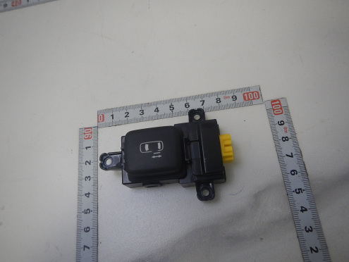 Фотография Кнопка, KIA (Киа)-CARNIVAL (20-)