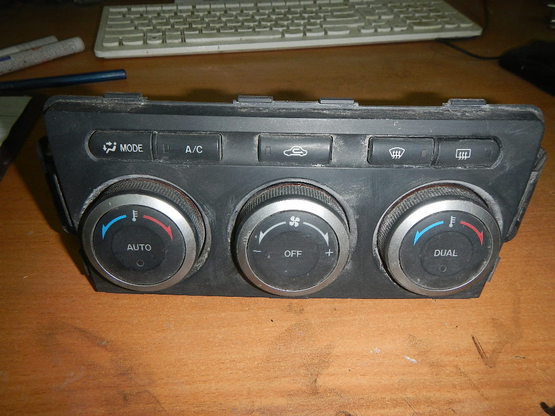 Блок управления климатической установкой, Mazda (Мазда)-6 (GH) (07-)