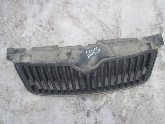 Решетка радиатора, Skoda (Шкода)-FABIA (07-)