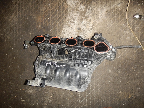 Коллектор впускной, Honda (Хонда)-CIVIC 4D (12-)