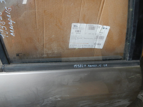 Накладка стекла заднего правого, Nissan (Ниссан)-ALMERA N16 (00-06)