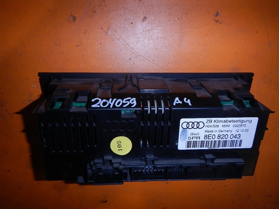 Блок управления климатической установкой, Audi (Ауди)-А4 (B6) (00-04) авторазбор, Фото 3