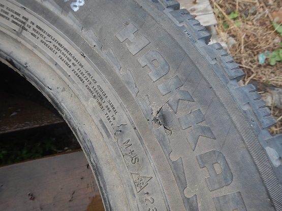 Шина зимняя, R18 235\65 (Nokian Tyres, Hakkapeliitta R) авторазбор, Фото 6