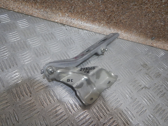 Петля капота правая, Audi (Ауди)-Q5 (8R) (08-16)