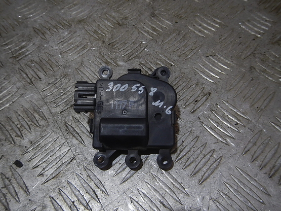 Моторчик заслонки отопителя, Mazda (Мазда)-6 (GH) (07-)