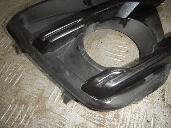 Рамка противотуманной фары правой, Mazda (Мазда)-CX-5 (12-) авторазбор, Фото 2