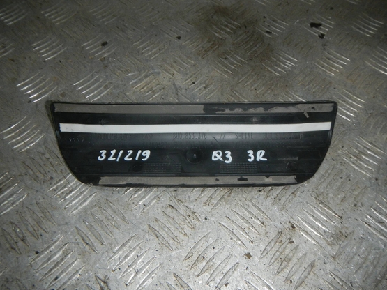 Накладка порога задняя правая (внутренняя), Audi (Ауди)-Q3 (8U) (12-18) авторазбор, Фото 2