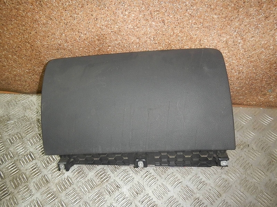 Бардачок, Audi (Ауди)-Q7 (4L) (05-)