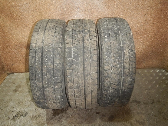 Шина зимняя, R15 185\65 (Bridgestone, Blizzak VRX)