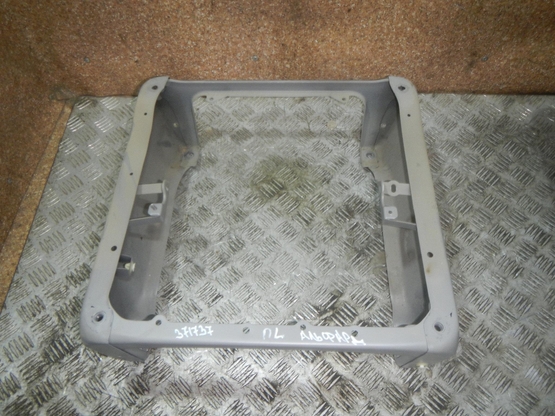 Кронштейн (сопут.товар), Toyota (Тойота)-ALPHARD (08-)