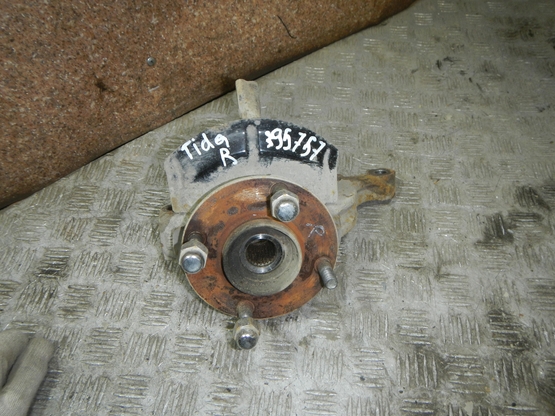 Кулак поворотный передний правый, Nissan (Ниссан)-TIIDA (C11) (07-)