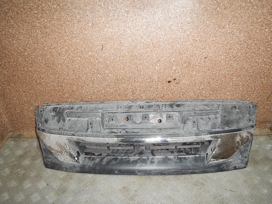 Решетка радиатора, Isuzu (Исузу)-D-MAX (12-19)