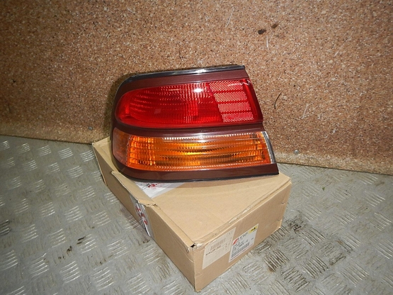 Фонарь задний левый, Nissan (Ниссан)-MAXIMA (A32) (94-00)