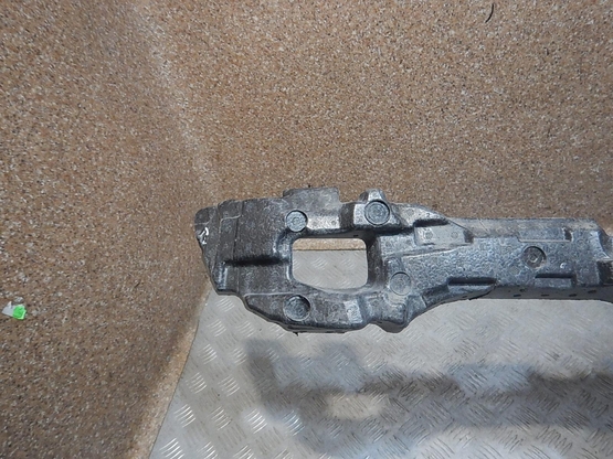 Наполнитель бампера переднего, Audi (Ауди)-A3 (8V) (13-) авторазбор, Фото 4