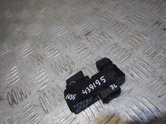 Кнопка стеклоподъемника, Hyundai (Хендэ)-IX35 (10-15) авторазбор, Фото 2