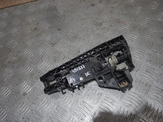 Кронштейн ручки, Audi (Ауди)-A4 (B8) (07-15)