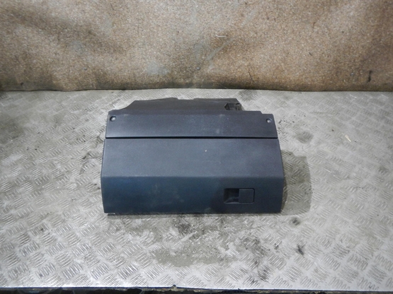 Бардачок, Skoda (Шкода)-FABIA (99-06)