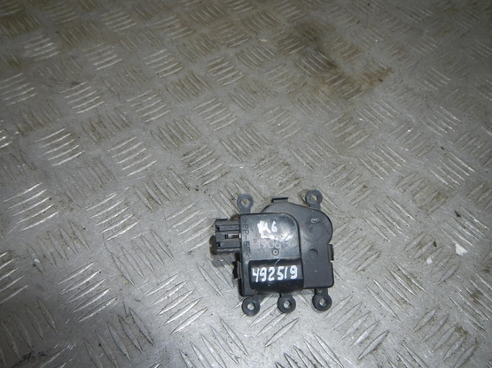 Моторчик заслонки отопителя, Mazda (Мазда)-6 (GH) (07-)