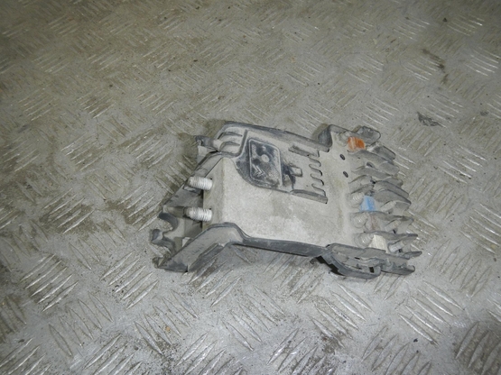 Блок предохранителей, Citroen (Ситроен)-C4 (04-11)