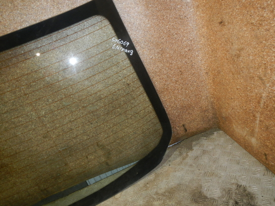 Стекло заднее, Geely (Джили)-EMGRAND EC7 (09-13) авторазбор, Фото 2