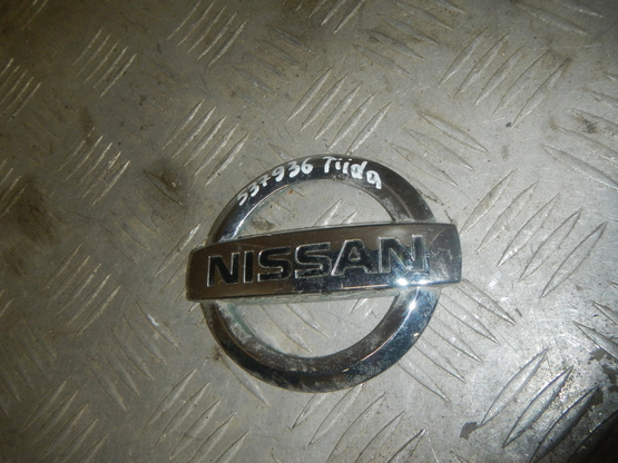 Эмблема на крышку багажника, Nissan (Ниссан)-TIIDA (C11) (07-)