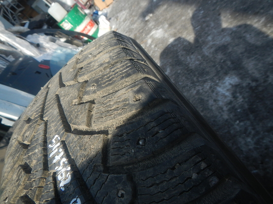 Шина зимняя, R16 215\60 (Nokian Tyres, Hakkapeliitta 5) авторазбор, Фото 4