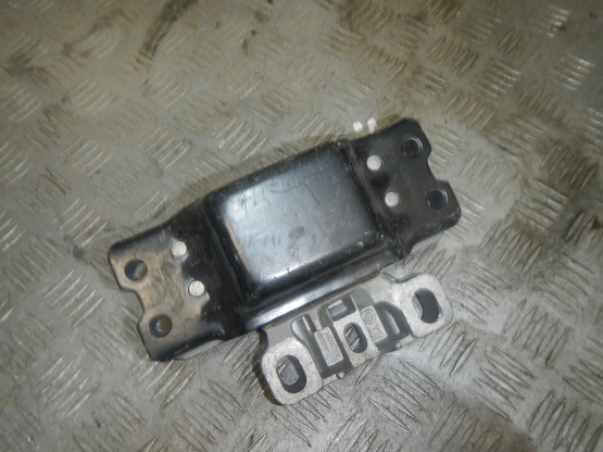 Опора двигателя левая, Audi (Ауди)-A3 (8PA) (04-) авторазбор, Фото 2