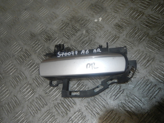 Ручка двери передней правой (наружняя), Audi (Ауди)-A6 (C6) (05-11)