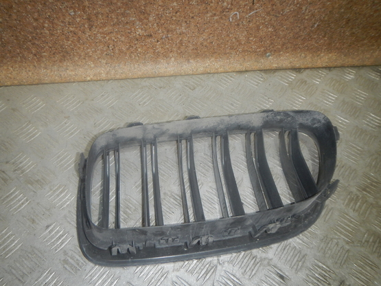 Решетка радиатора, BMW (БМВ)-5 (F10, F11) (09-16) авторазбор, Фото 3