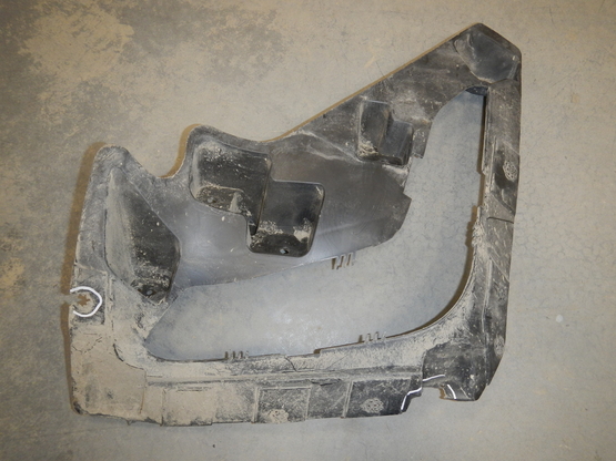 Кронштейн фары противотуманной левой, BAIC (БАИК)-U5 PLUS (21-)