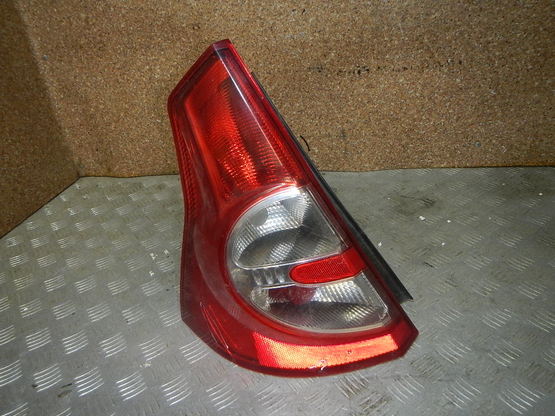 Фонарь задний левый, Renault (Рено)-SANDERO (09-)