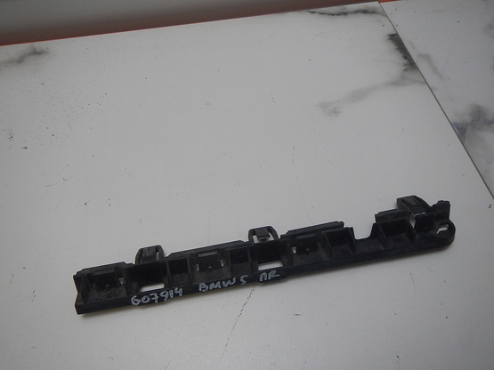 Кронштейн накладки порога, BMW (БМВ)-5 (F10, F11) (09-16)
