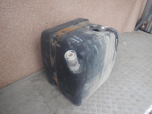 Бак для AdBlue, Merсedes (Мерседес)-Актрос Фотография Бак для AdBlue, Merсedes (Мерседес)-Актрос