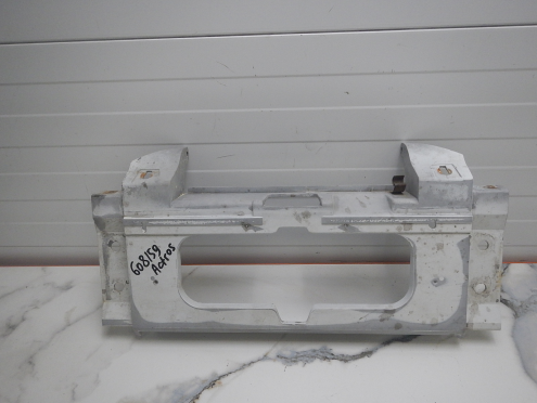 Бампер передний, ГРУЗОВЫЕ АВТОМОБИЛИ-MERCEDES ACTROS Фотография Бампер передний, ГРУЗОВЫЕ АВТОМОБИЛИ-MERCEDES ACTROS